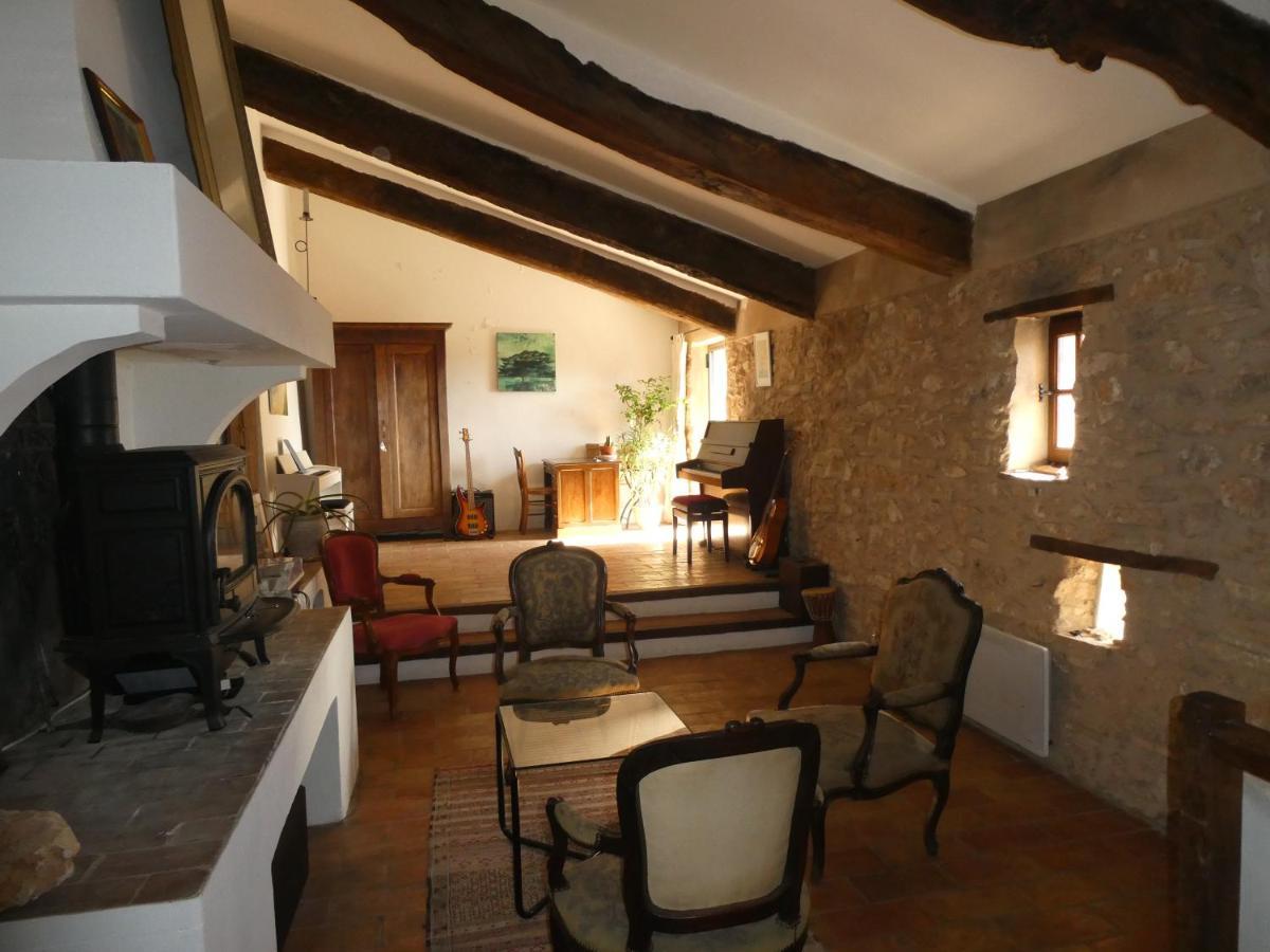 Le Jas Des Aiguiers Hotel Saint-Saturnin-d'Apt Buitenkant foto