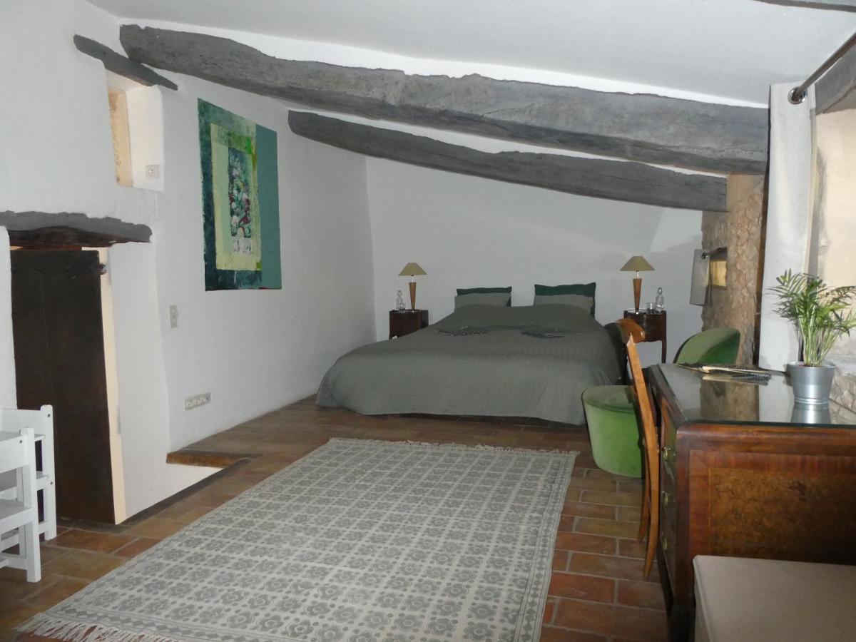 Le Jas Des Aiguiers Hotel Saint-Saturnin-d'Apt Buitenkant foto